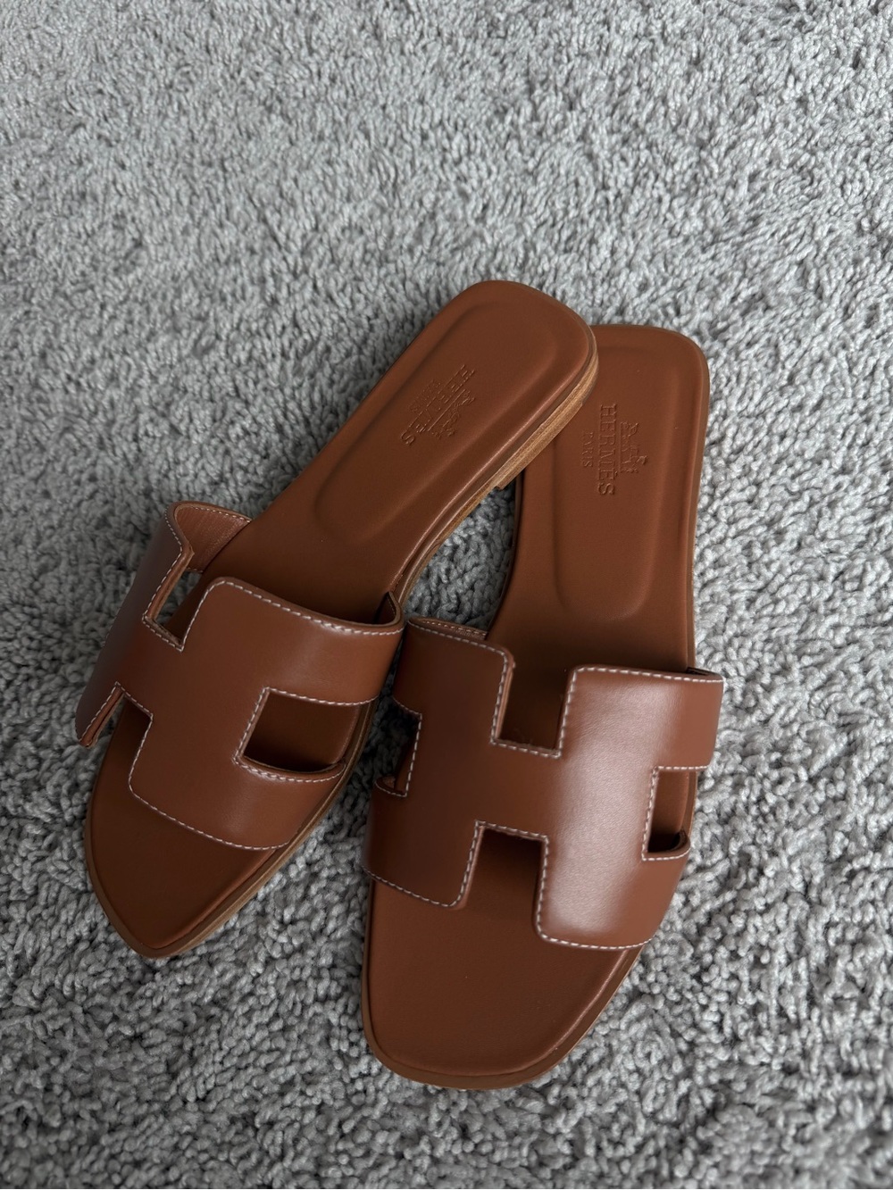Hermes Brown Gold Oran Leather Slide Sandals - Women - Picture 2 of 5